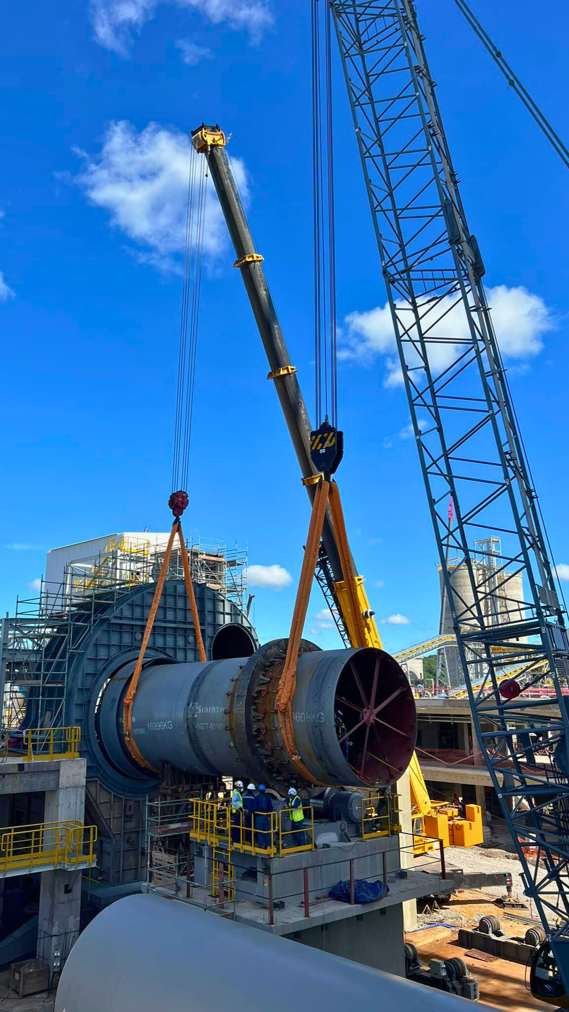 renta de gruas industriales Marin